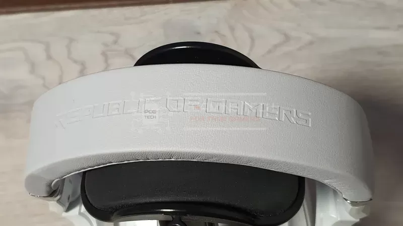 asus-rog-delta-white-edition-recensione